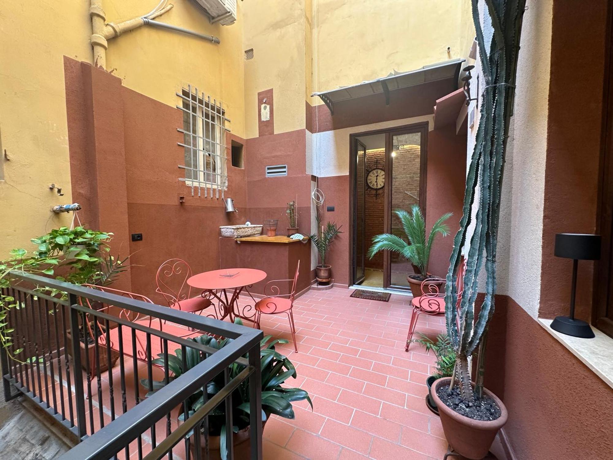 Suite Stylish & Cozy Apartment In The Heart Of Florence Ngoại thất bức ảnh